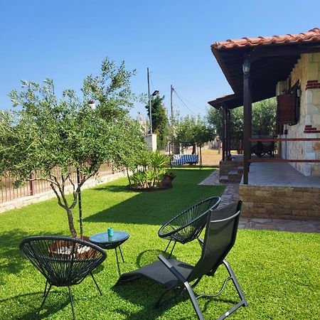 Villa Trifon By Rentalspro Services -Nea Potidea Halkidiki エクステリア 写真