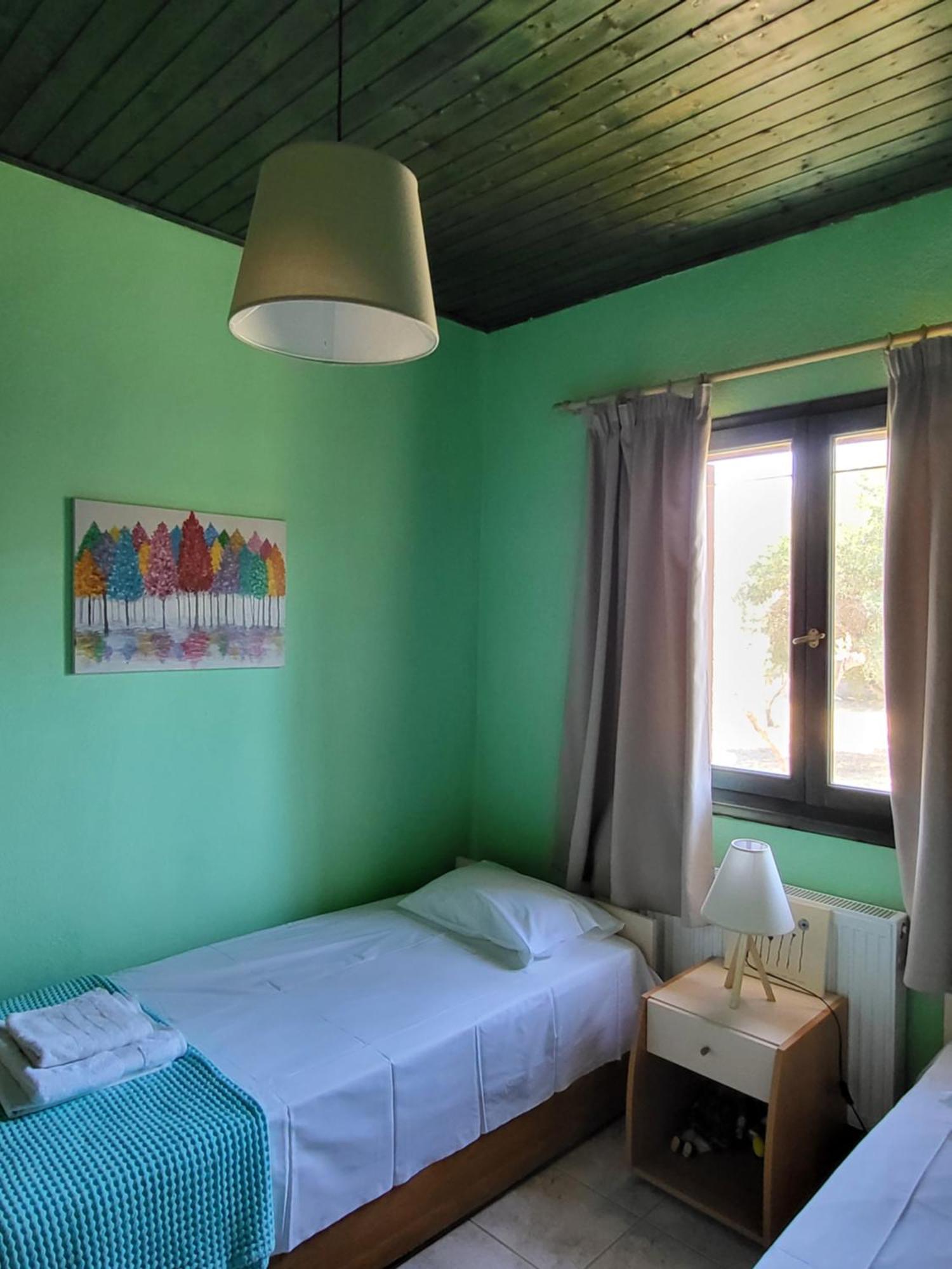 Villa Trifon By Rentalspro Services -Nea Potidea Halkidiki エクステリア 写真